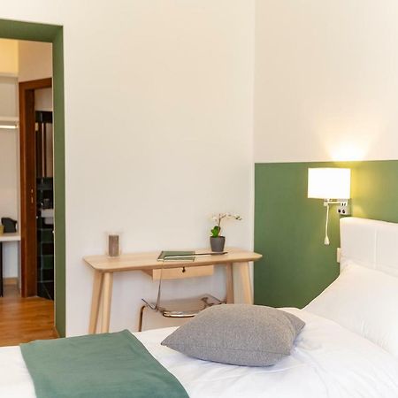 Lombardia40 Luxury Suites Roma Ngoại thất bức ảnh