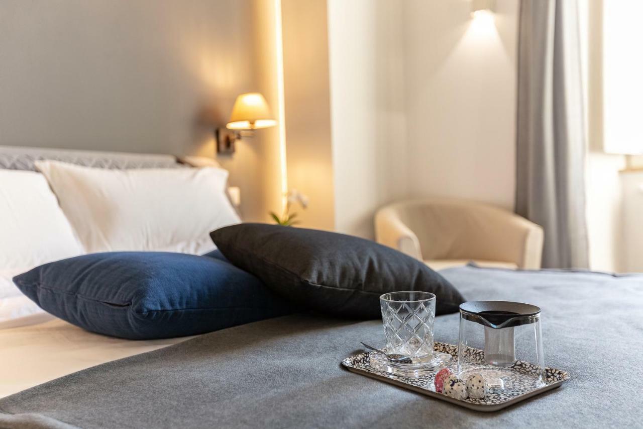 Lombardia40 Luxury Suites Roma Ngoại thất bức ảnh
