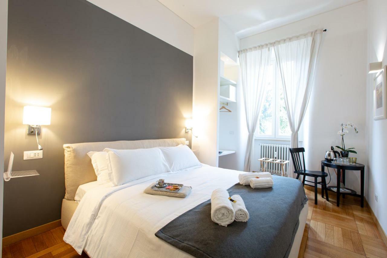 Lombardia40 Luxury Suites Roma Ngoại thất bức ảnh